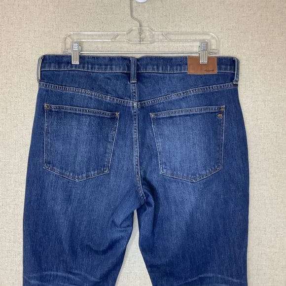 Madewell The Slim Boy Jean - Picture 5 of 14